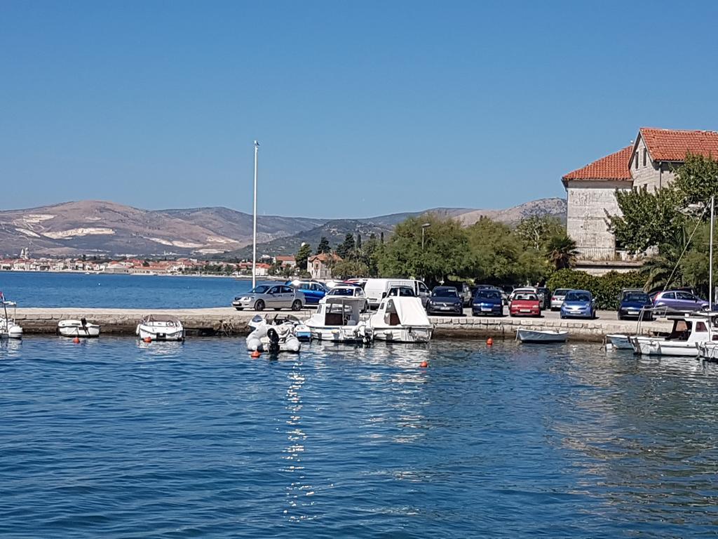 Apartment Roma Kastela Exterior photo